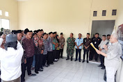 KPU Kabupaten Karawang Lantik Puluhan Anggota KPPS 