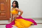 shreya vyas new glam pics-thumbnail-3