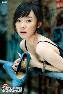 uo Si Yan actress gadis cantik mahasiswi import, smu abg bugil Export foto telanjang