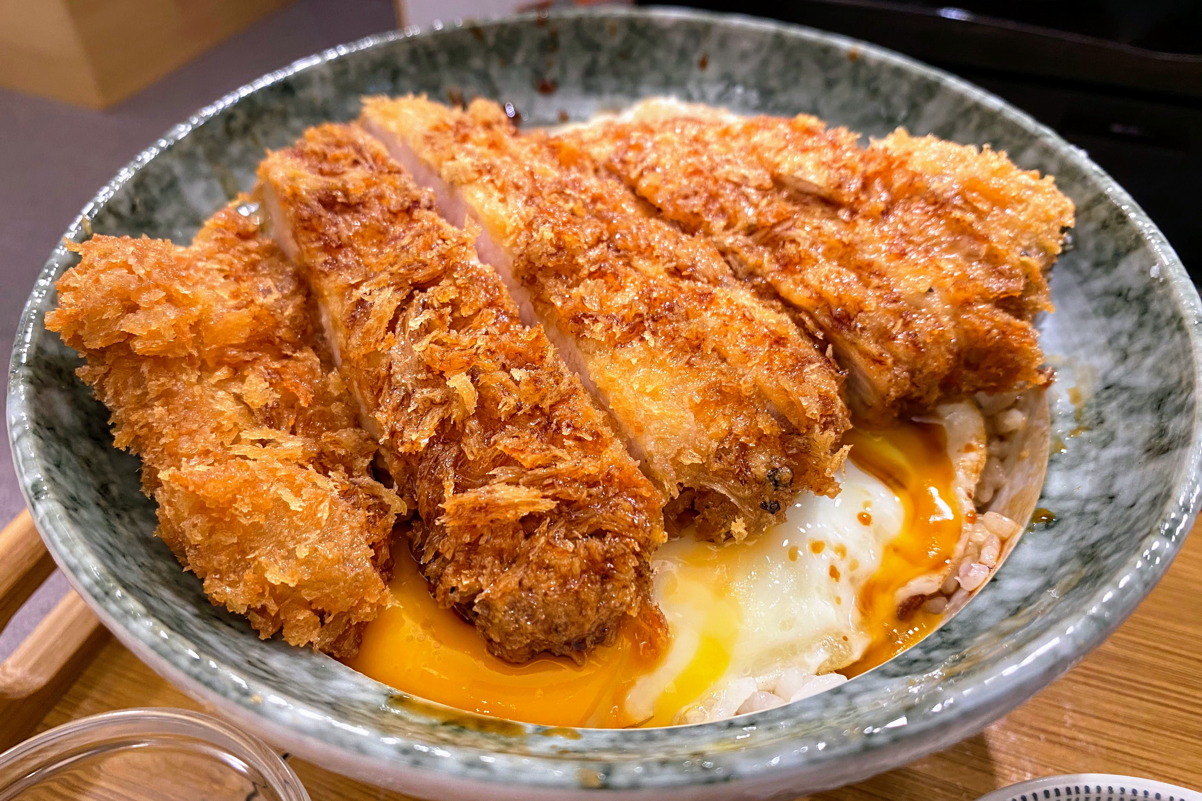 KATSU 鑫