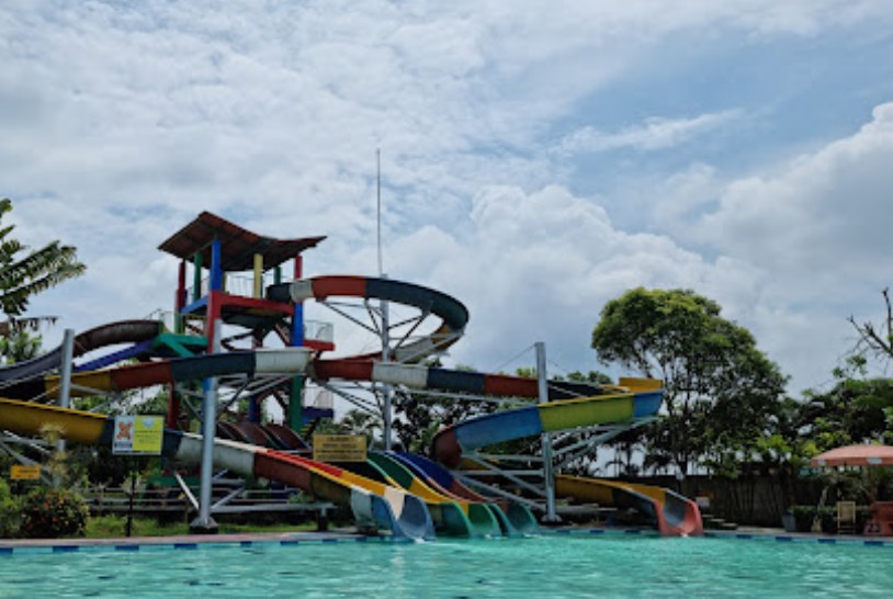 Grand Puri Waterpark, Timbulharjo, Bantul, Yogyakarta 55186