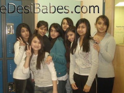 indian-school-girls