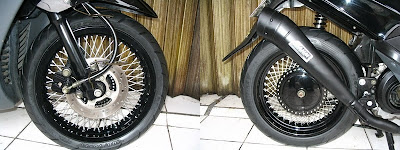 Modifikasi Yamaha Mio Sporty_Racing Blac Rider - Kumpulan Gambar Modifikasi Motor.2.jpg