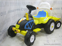 Mobil Mainan Aki Junior TR0905 Traktor