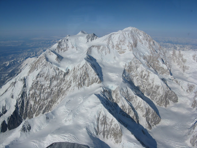 gunung paling berbahaya di dunia