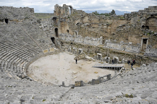 Ancient theatre in Perge to be restored