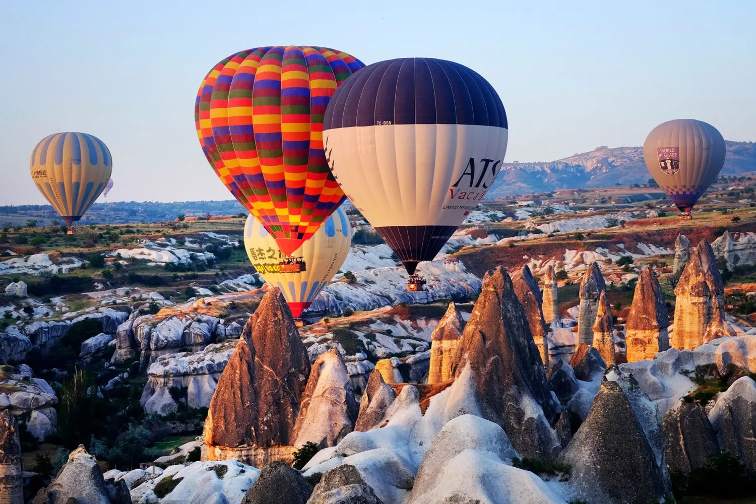 cappadocia hot air balloons sunrise