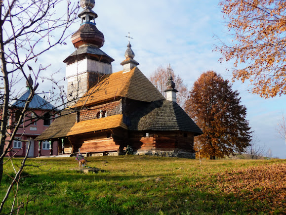 Подорожі містамі та селами України. Свалява, Бистрий. Свято-Михайлівська дерев'яна церква