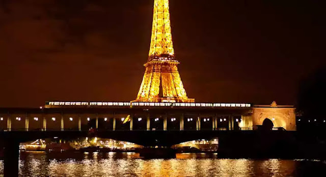 Puente de Bir-Hakeim en París