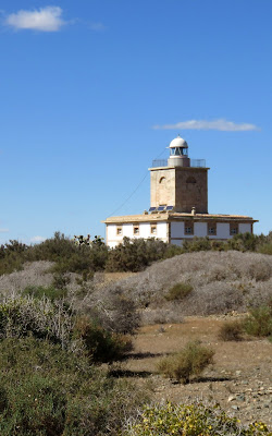 El faro de la isla de Tabarca en Alicante