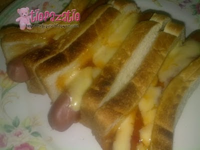 Resepi Cheesy Hotdog versi Tiefazatie  missz