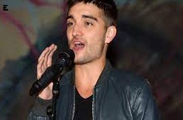 British singer Tom Parker dies