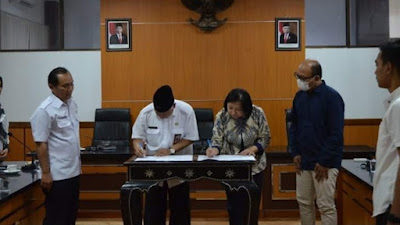 Bupati Lombok Timur Teken MoU Dengan Wahana Visi Indonesia