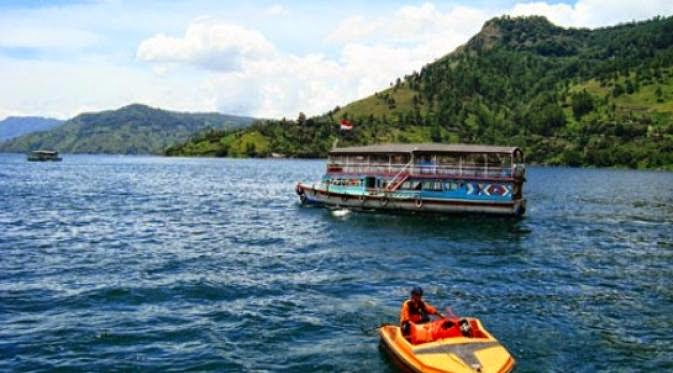 5 Danau Paling Dalam Di Indonesia