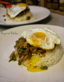 Two plates of Beef Bowl Inverse, Mauritian Bol Renverse from www.anyonita-nibbles.com