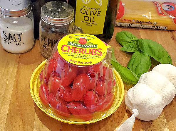 ingredients for tomato basil pasta dinner