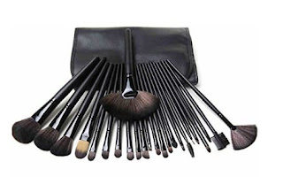 Ebeauty Makeup Brushes 24 Piece Set Professional Natural Soft Hair Wooden Handle Cosmetic Tool Foundation Brush Kit with Black Synthetic Leather Case 