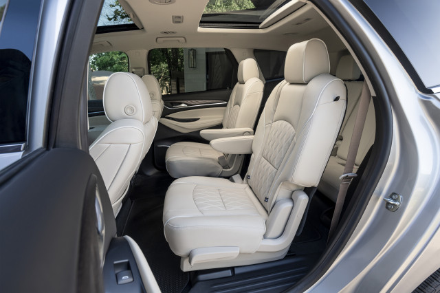 2023 Buick Enclave Review