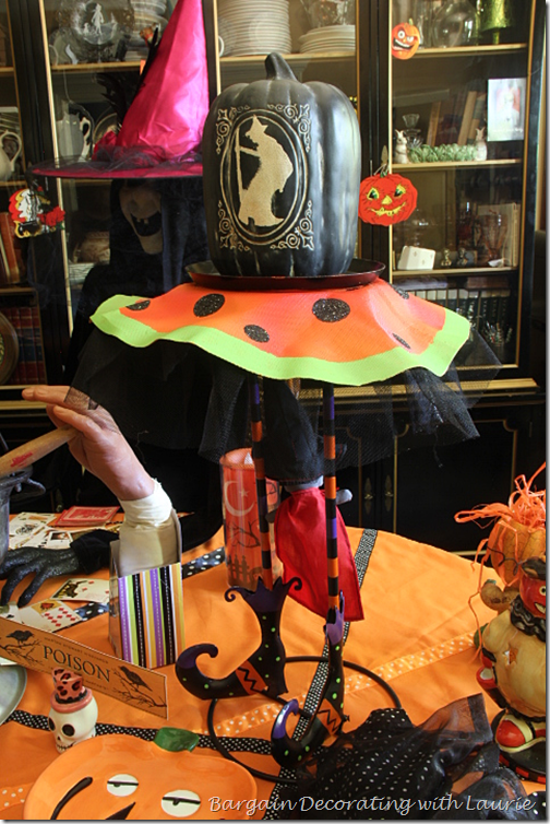 witch pmpkn black