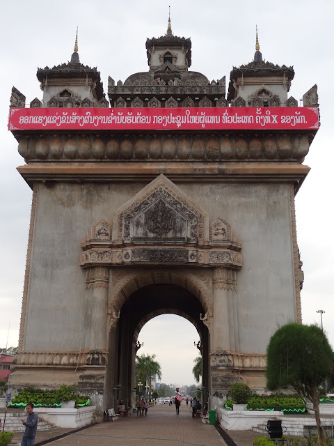 patuxai victory monument Vientiane Laos
