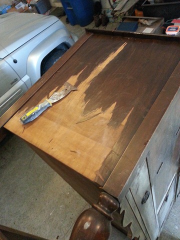 Removing Wood Veneer 1