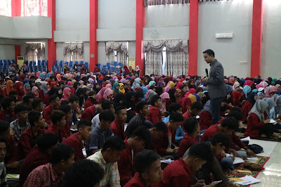 motivator, motivasi, motivator sulawesi, motivator mahasiswa, motivator entrepreneur, edvan m kautsar, motivator muda, motivator bisnis, motivator politeknik, motivator terbaik