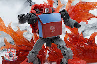 Transformers Buzzworthy Bumblebee Studio Series 86 Cliffjumper 22