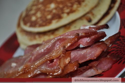 with make how with you sweet and to flour plain treat a  craving  sweet  ..serve if pancakes american red,  along are