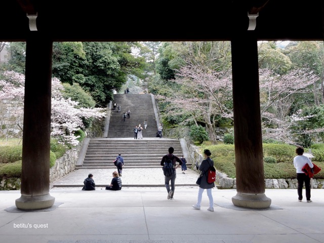 Kyoto shrines by betitu's quest  - Chion-in shrine