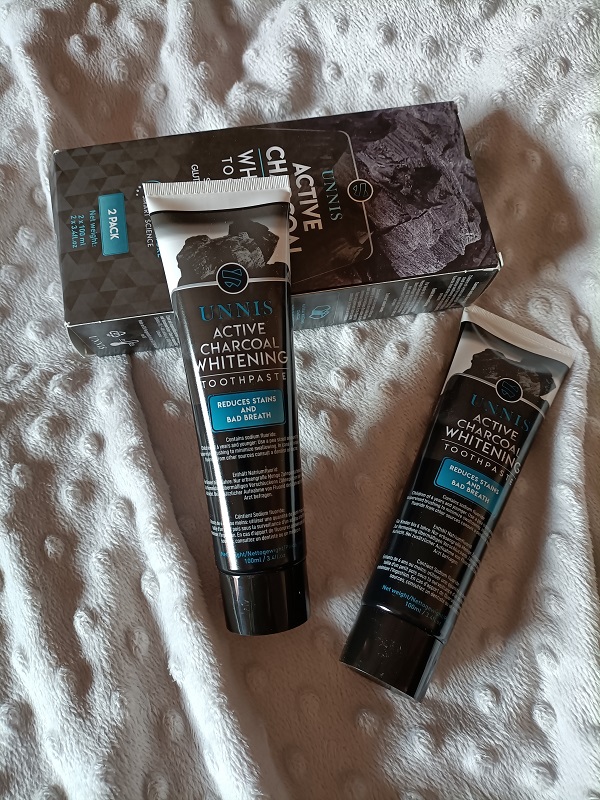 Activated Charcoal  Whitening Toothpaste Unnis