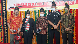 RITUAL ADAT TOLAK BALA BAKAUA - IKSB SANGGAU