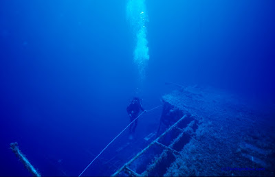 Wreck diver