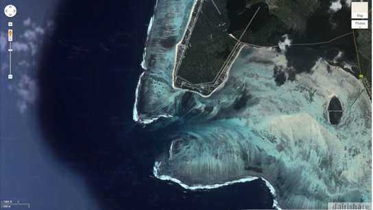 SUBHANALLAH !! Air terjun bawah laut di kepulauan Lautan 