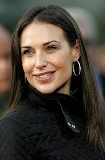 Claire Forlani