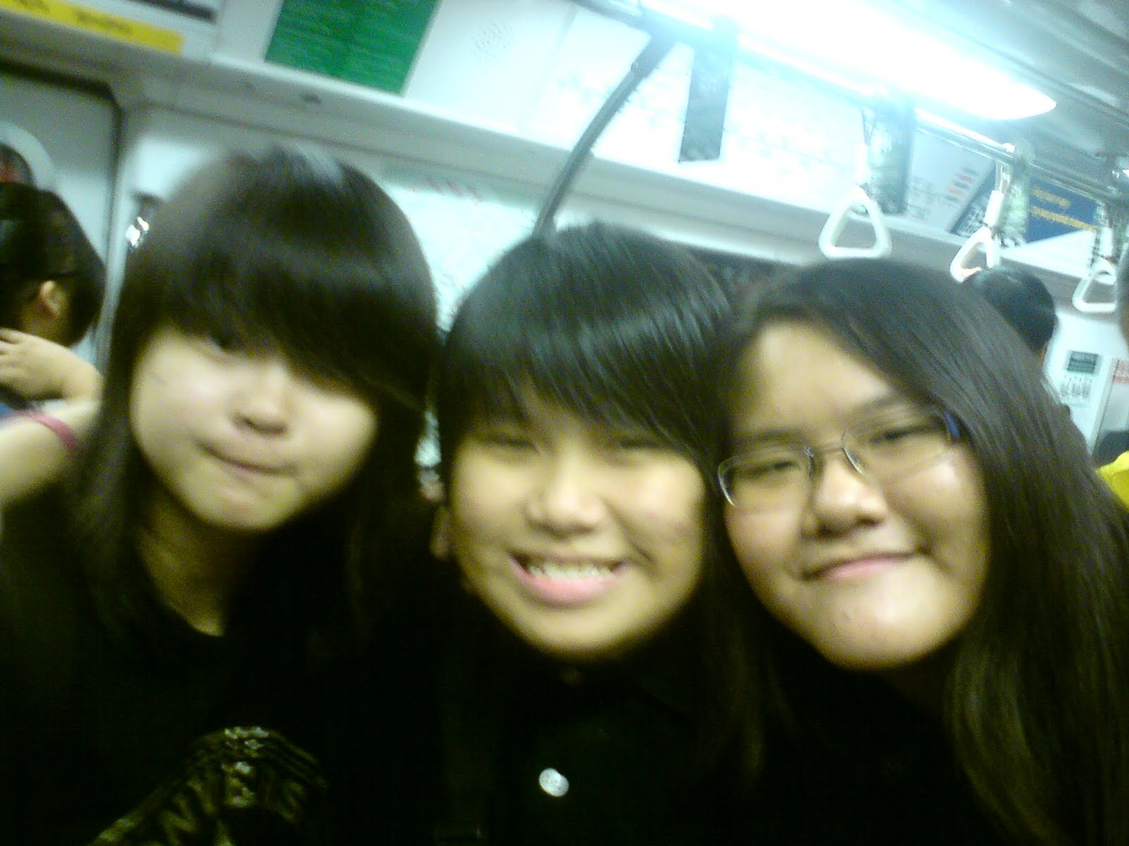 [Me+,+nuer+,+jie.jpg]