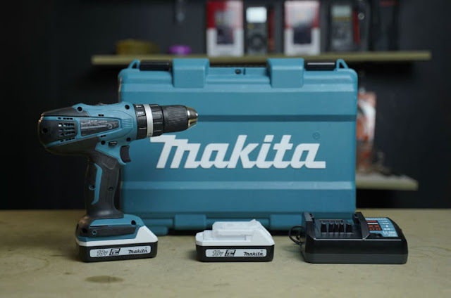 Máy khoan pin Makita HP457DWE