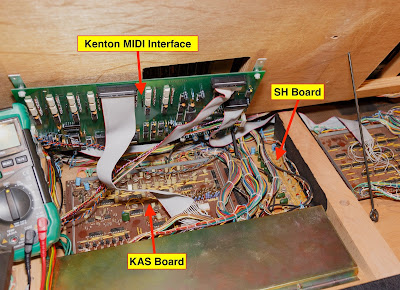 Yamaha CS-80 location of KAS board, SH board, Kenton MIDI Interface under lifted keyboard