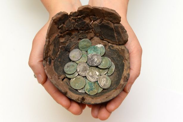 UK: Roman coins issued by Mark Antony found in Welsh field