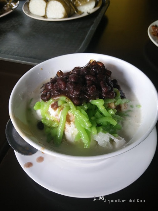 Makan lemang To'ki & tengok gajah, Kuala Gandah