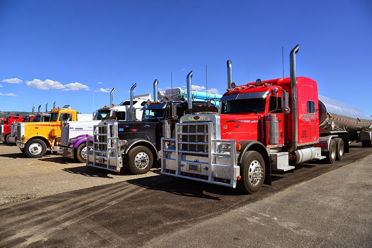 This Side Of The Fence: Shout Out to All Truckers