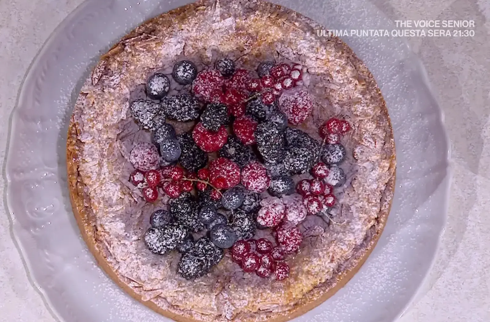 Torta con confettura e spuma di yogurt di Natalia Cattelani