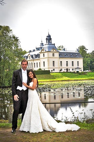 swedish wedding photographer at beautiful kronovalls vinslott, beautiful wedding photos at a beautiful wedding location