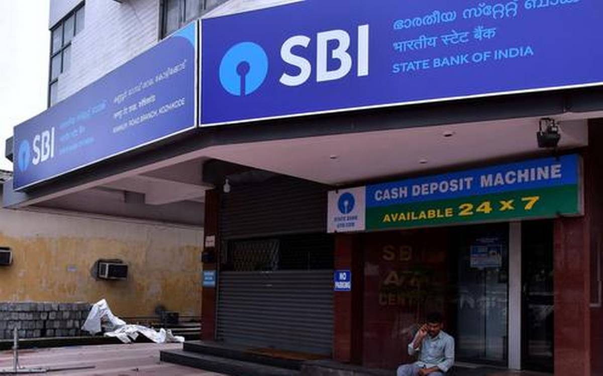 SBI Clerk Recruitment 2020: എസ്ബിഐയില്‍ ജൂനിയര്‍ അസോസിയേറ്റ്; അപേക്ഷ 26 വരെ