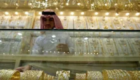 NO MORE EXPATS IN GOLD & JEWELRY SHOPS