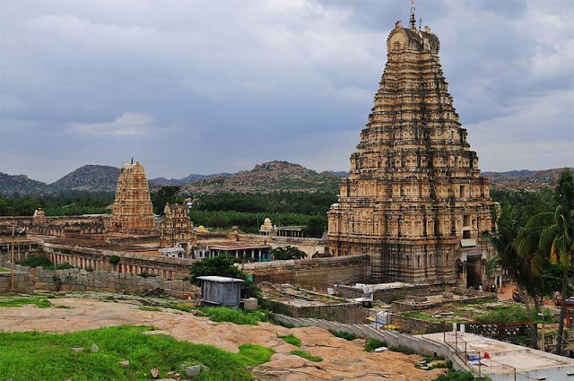 Virupaksha Temple / विरुपाक्ष मंदिर