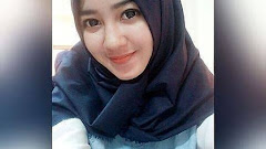 Ulzzang Aesthetic Girl Hijab Mirror