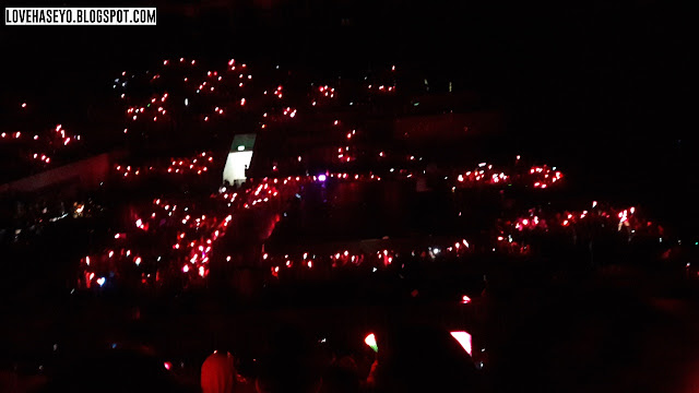 Banditbong Vivid Pink Ocean Nu'est Lightstick