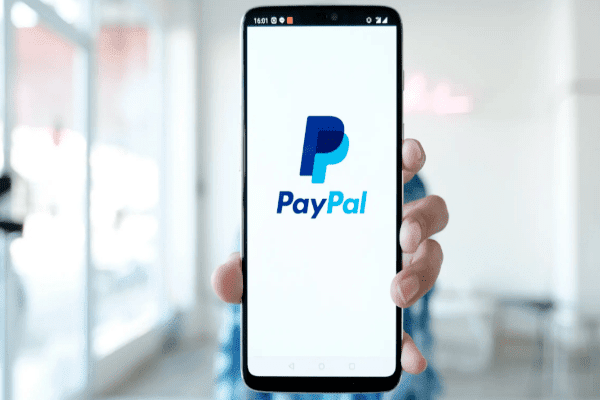 تقارير: هذه خطة PayPal لتقليل التكاليف