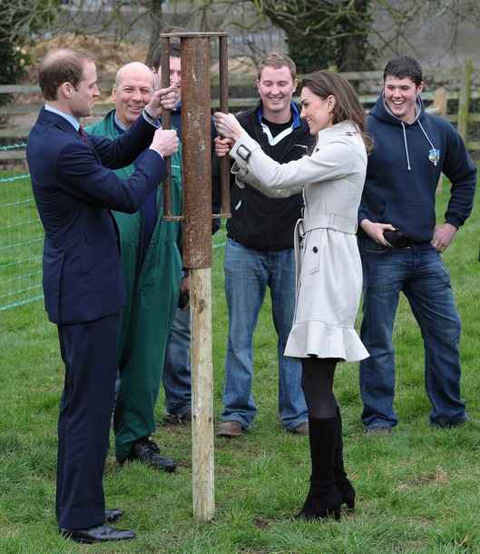 prince william and kate middleton_02. prince william and kate