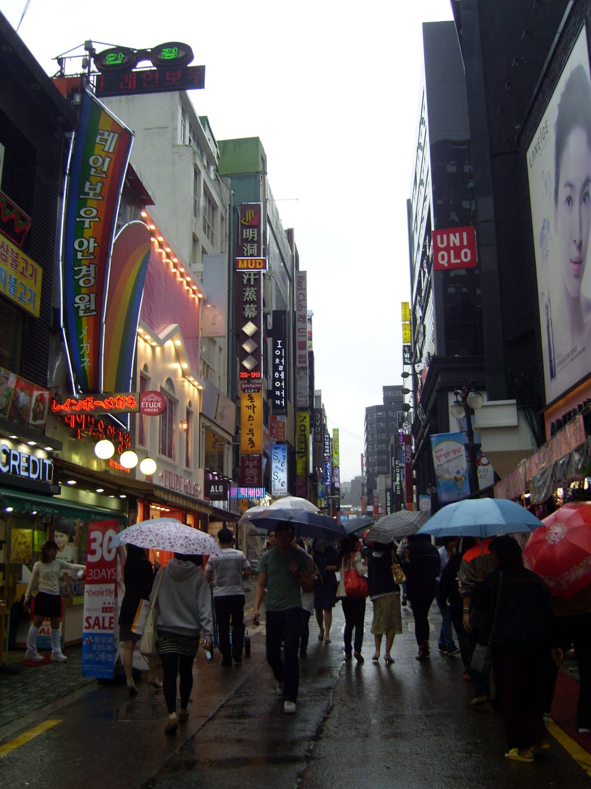 Michan Petite: South Korea: Shopping Streets and Markets